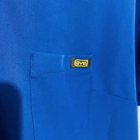 AVE Shirt Womens Size 2XL Blue Scrubs Top V-Neck Nurse Uniform Work Tech Pockets - Picture 4 of 8